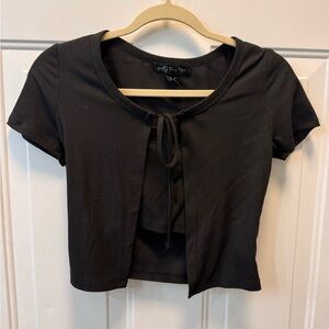 Elegant Black Tie-Front Crop Top